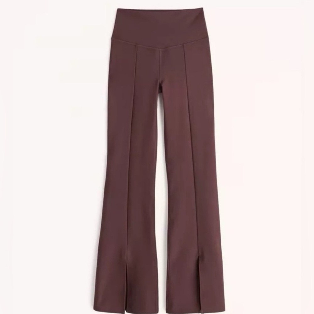 Abercrombie YPB Sculpt Lux Split Flare Legging - Picture 1 of 7